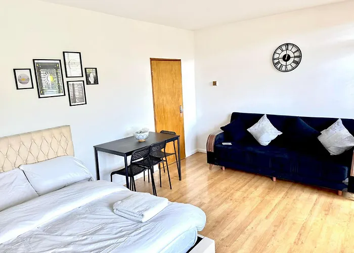 Central London Rooms Ec1V