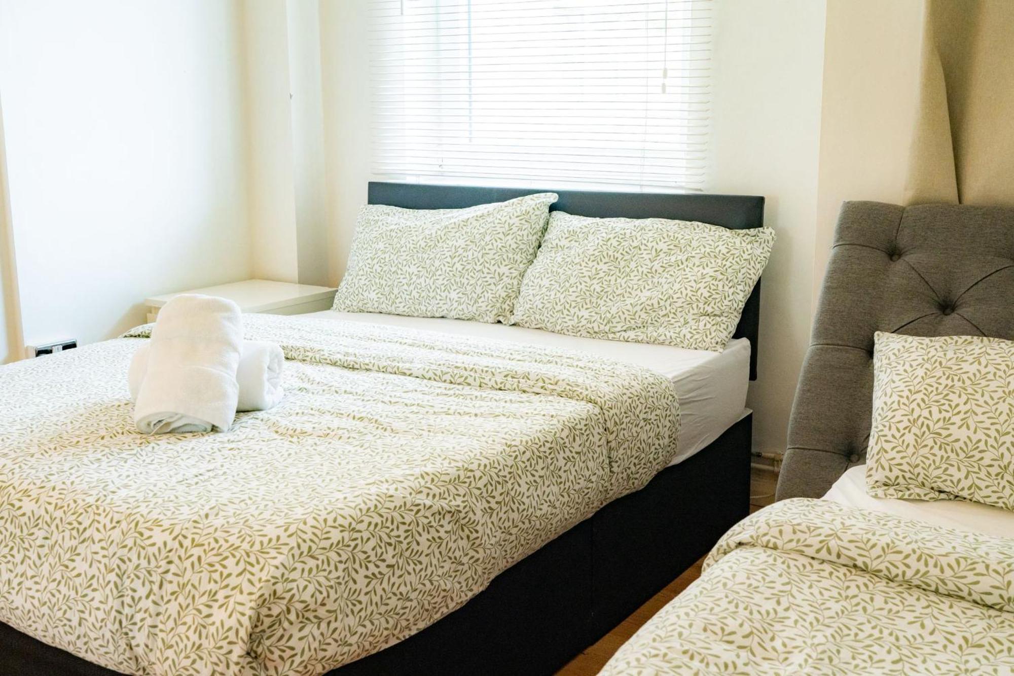 Ec1v Guest house *