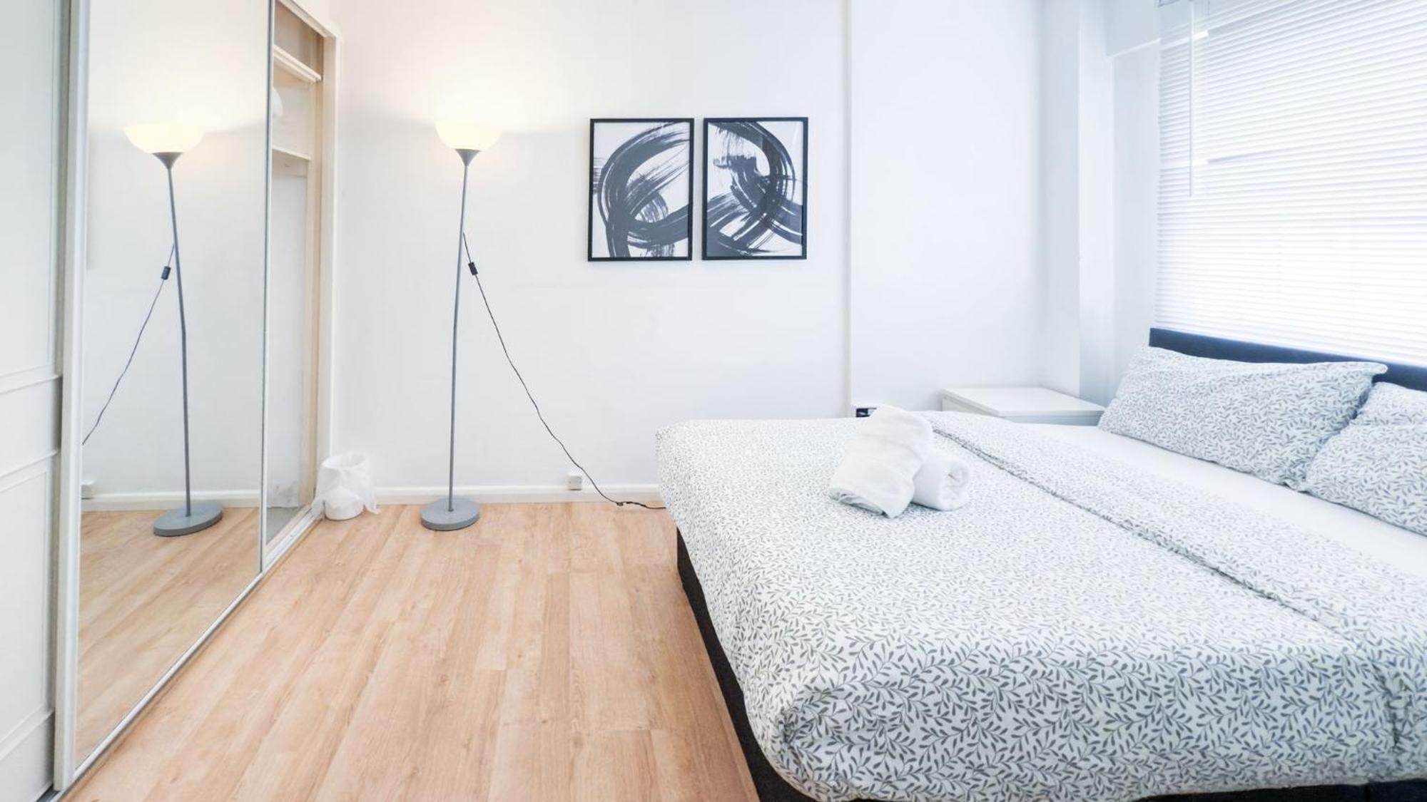 Guest house Ec1v