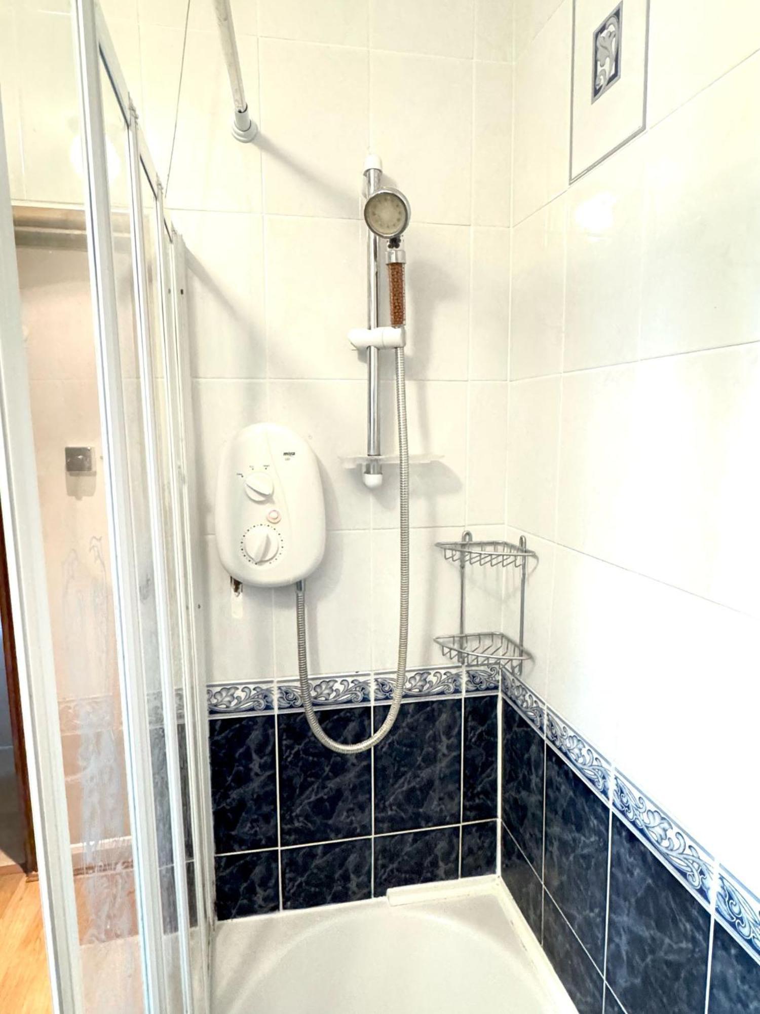 Guest house Ec1v *